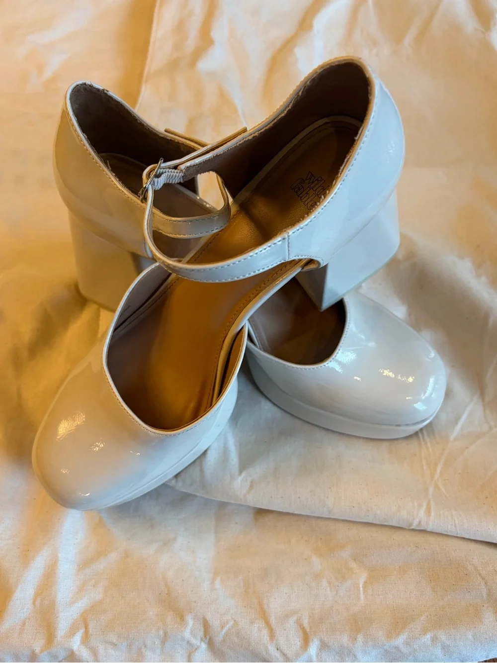 Wild Fable Cream Patent Mary Jane Platform Heels